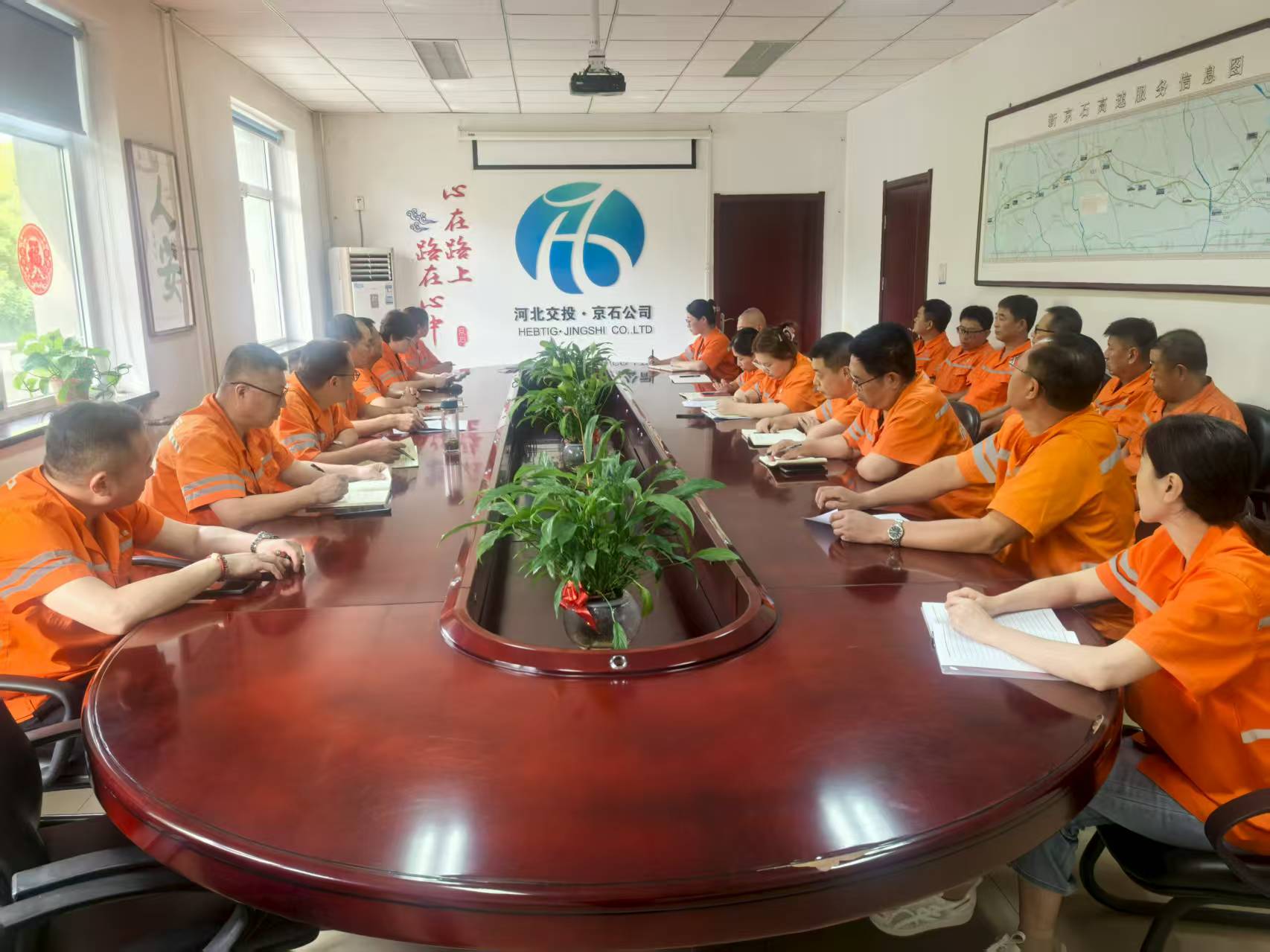 bb1ff0a460d09cd7f4a091adea51f4b.jpg bb1ff0a460d09cd7f4a091adea51f4b.jpg