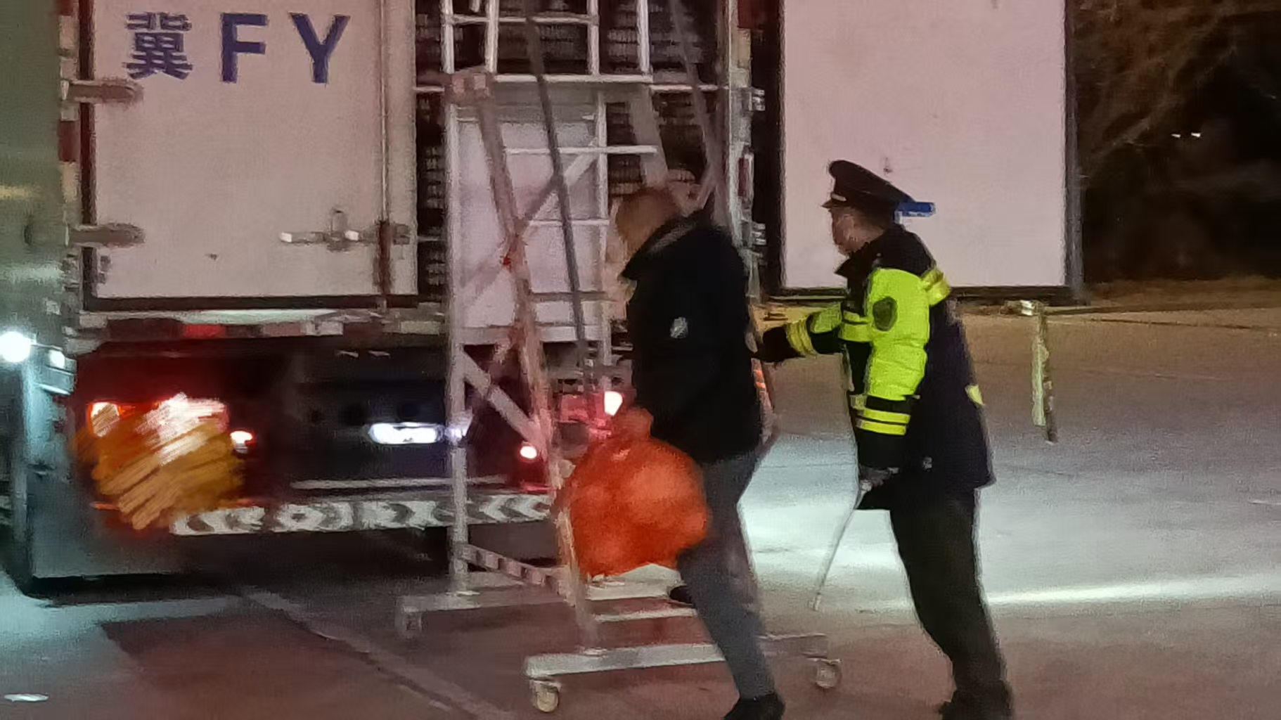 e1c48fdf1849efd29a9e953d732f1dfe.jpg e1c48fdf1849efd29a9e953d732f1dfe.jpg